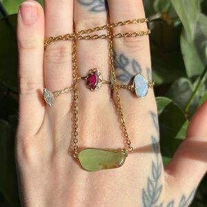 Chrysoprase builtin necklace